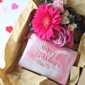 letterbox-vegan-cake